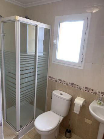 Casa independiente en calle Algarrobo, 79