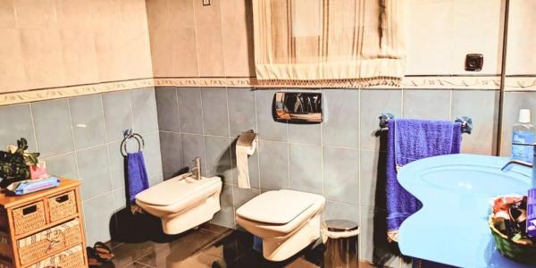 Casa independiente en calle Orihuela