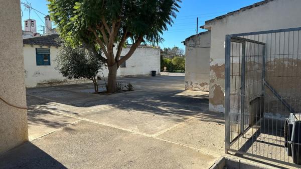 Casa independiente en corrientias baja, 68