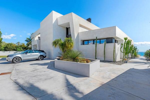 Casa independiente en calle Caleta C Rg, 1