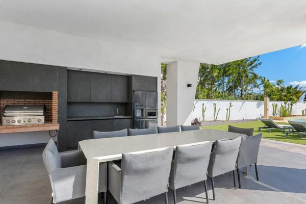 Casa independiente en calle Caleta C Rg, 1