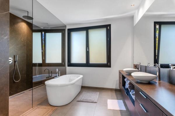 Casa independiente en calle Caleta C Rg, 1