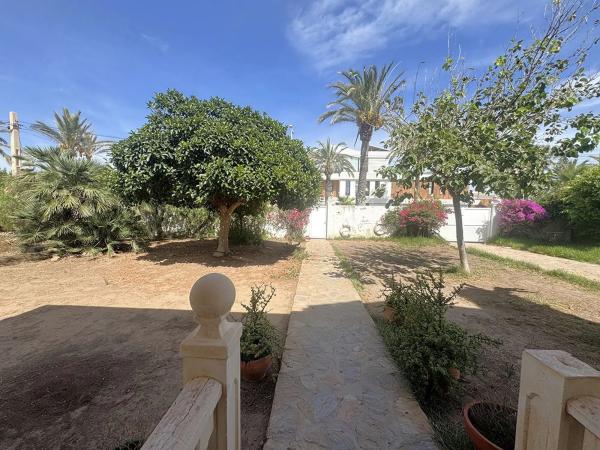 Casa independiente en avenida del Cabo, 103