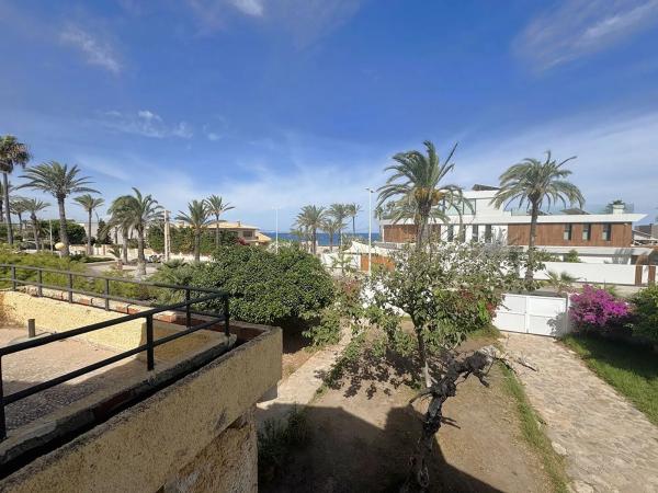 Casa independiente en avenida del Cabo, 103