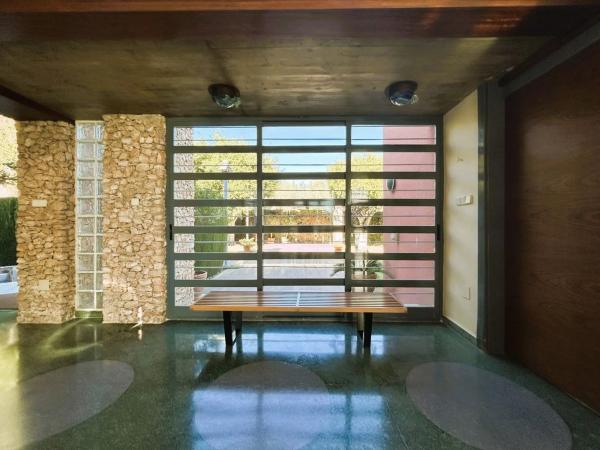 Casa independiente en calle Miguel de Unamuno