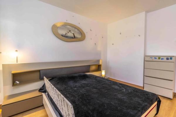 Casa independiente en calle Miguel de Unamuno