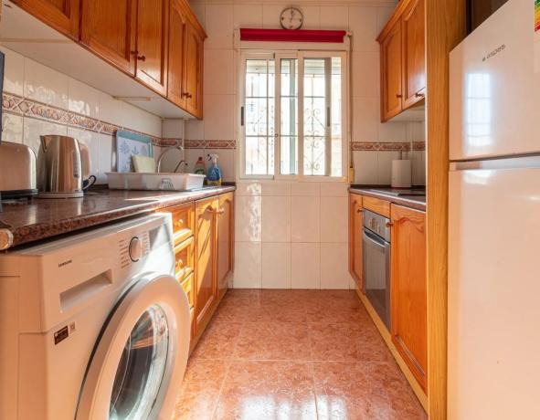 Casa independiente en calle de Las Dalias s/n