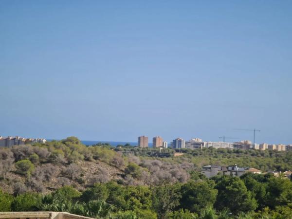 Casa independiente en calle Rio Segura, 737