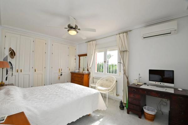 Casa independiente en avenida Conde de Barcelona