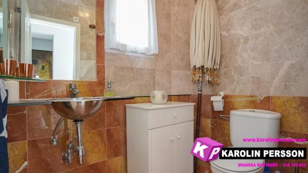 Casa independiente en calle Rio Segura