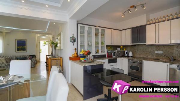 Casa independiente en calle Rio Segura