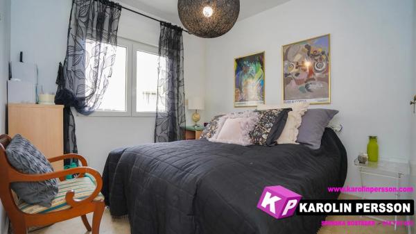 Casa independiente en calle Rio Segura