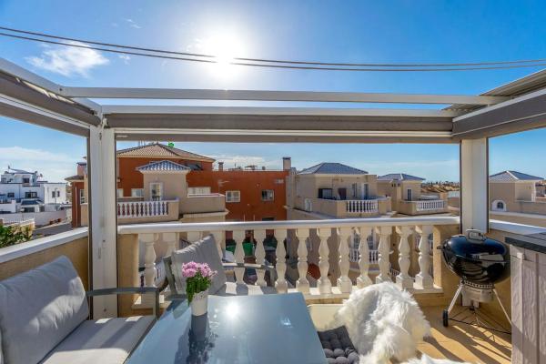 Casa independiente en calle Panticosa, 4