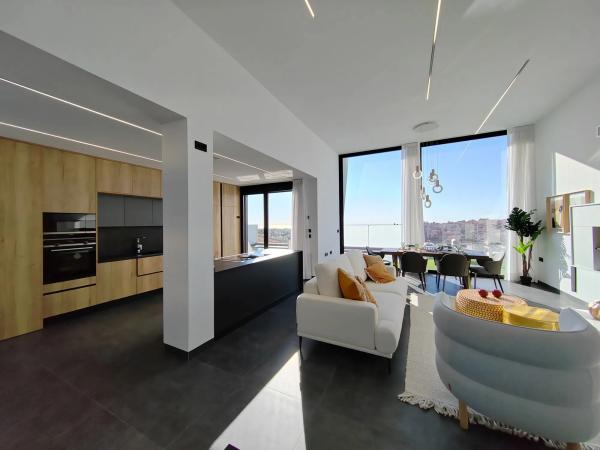 Casa independiente en calle Pino del Bal