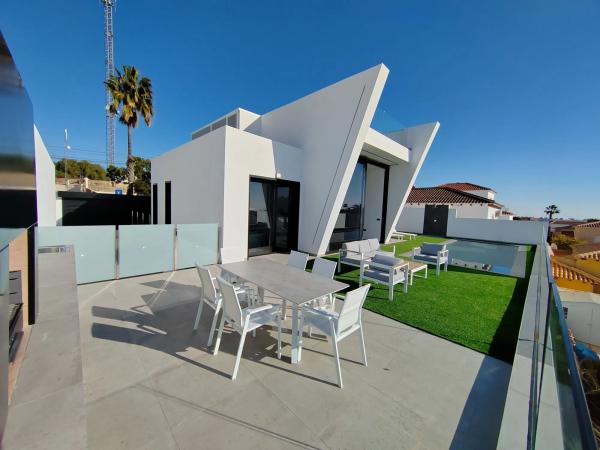 Casa independiente en calle Pino del Bal