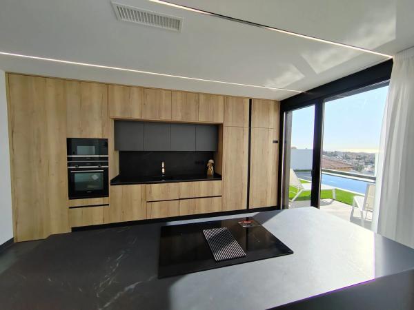 Casa independiente en calle Pino del Bal