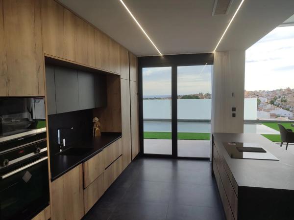 Casa independiente en calle Pino del Bal