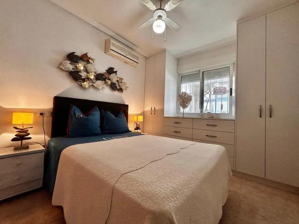 Casa independiente en calle Trepadora, 66