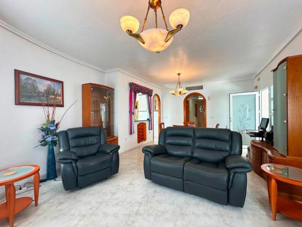 Casa independiente en calle Diego Velazquez