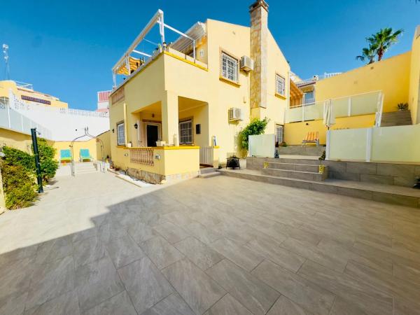 Casa independiente en calle Niágara