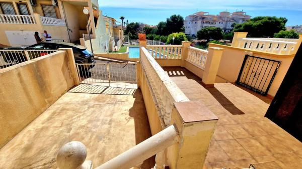 Casa independiente en calle Niágara