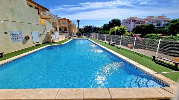 Casa independiente en calle Niágara