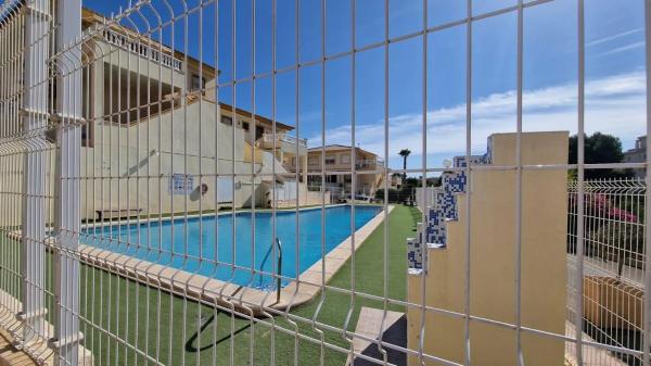 Casa independiente en calle Niágara