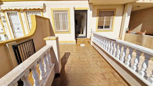 Casa independiente en calle Niágara