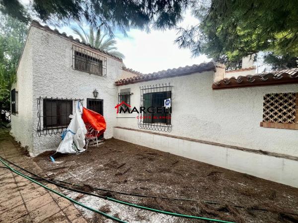 Casa independiente en CL Carabela-punta Prima