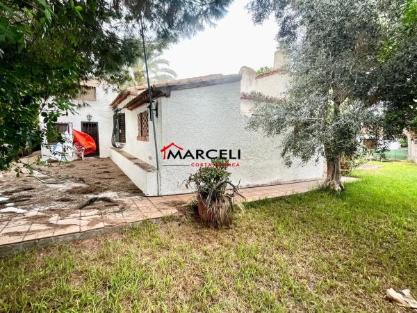 Casa independiente en CL Carabela-punta Prima