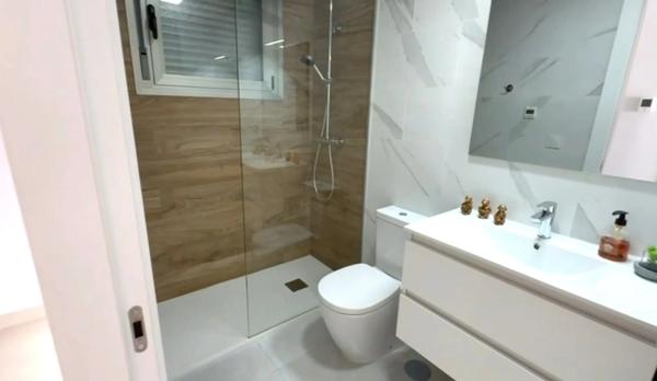 Casa independiente en calle Fernandez Caballero