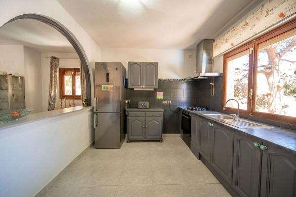 Casa independiente en calle los Pirineos