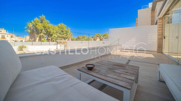 Casa independiente en calle Trevinca, 1