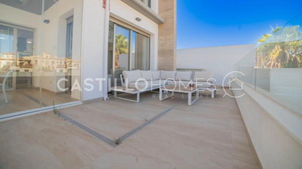 Casa independiente en calle Trevinca, 1