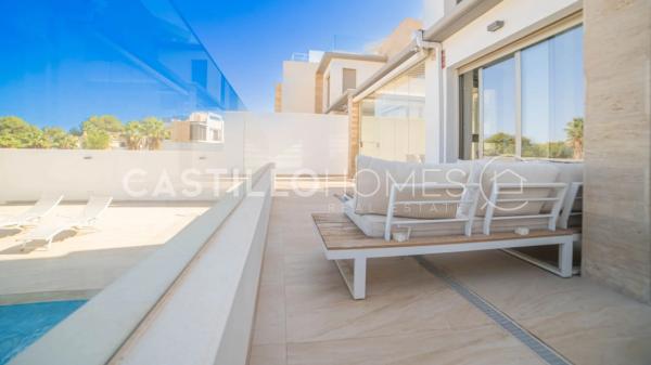 Casa independiente en calle Trevinca, 1