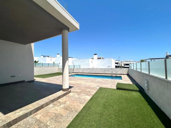 Casa independiente en CL Guadalquivir