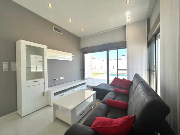 Casa independiente en CL Guadalquivir