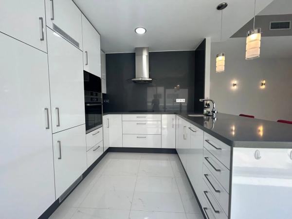 Casa independiente en CL Guadalquivir