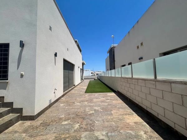 Casa independiente en CL Guadalquivir