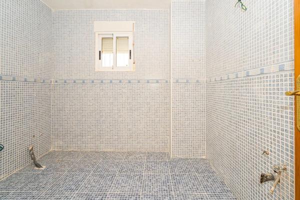 Casa independiente en calle Paraguay