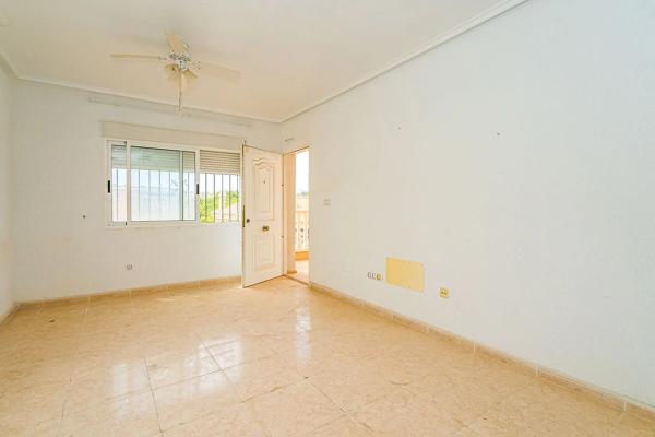 Casa independiente en calle Paraguay