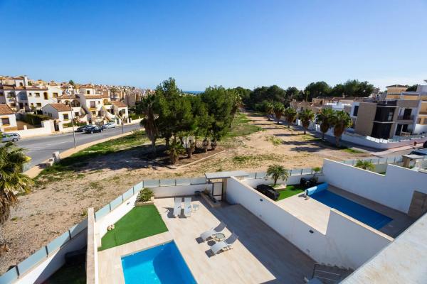 Casa independiente en calle Trevinca, 1