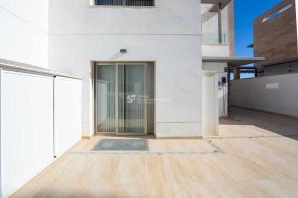 Casa independiente en calle Trevinca, 1