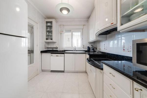 Casa independiente en calle Sierra Morena