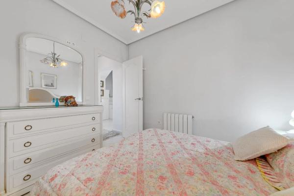 Casa independiente en calle Sierra Morena