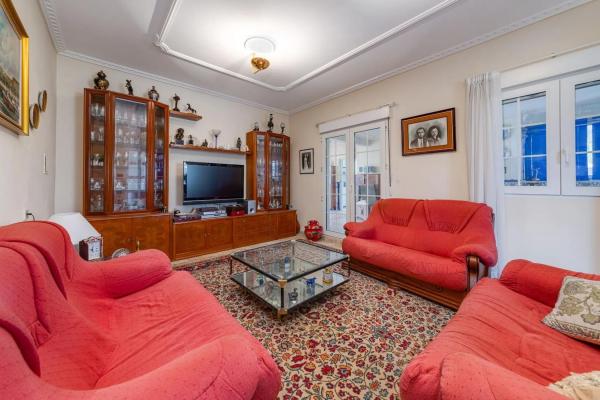 Casa independiente en calle Sierra Morena