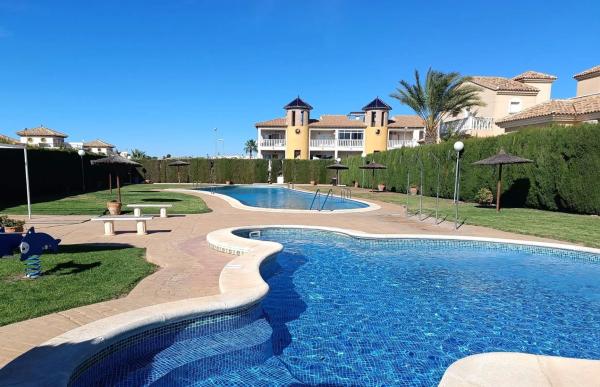 Casa independiente en calle Cuba, 12