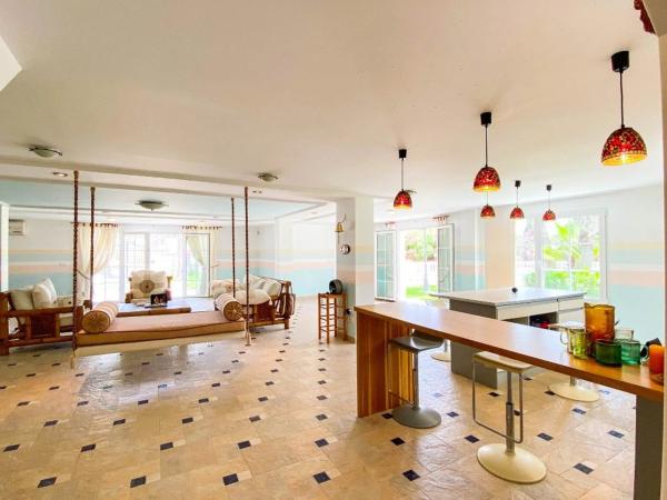 Casa independiente en calle los pirineos