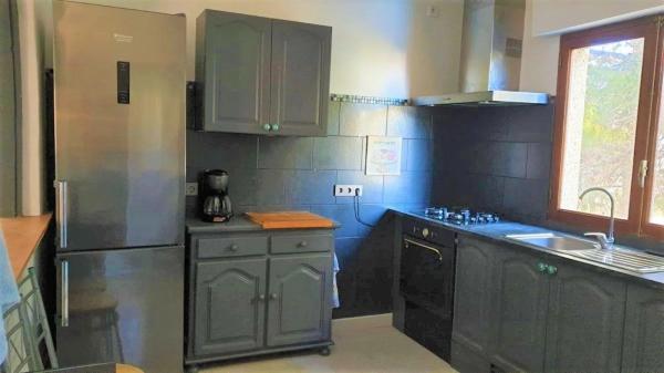 Casa independiente en calle los Pirineos