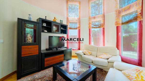 Casa independiente en calle Jinjolero p C